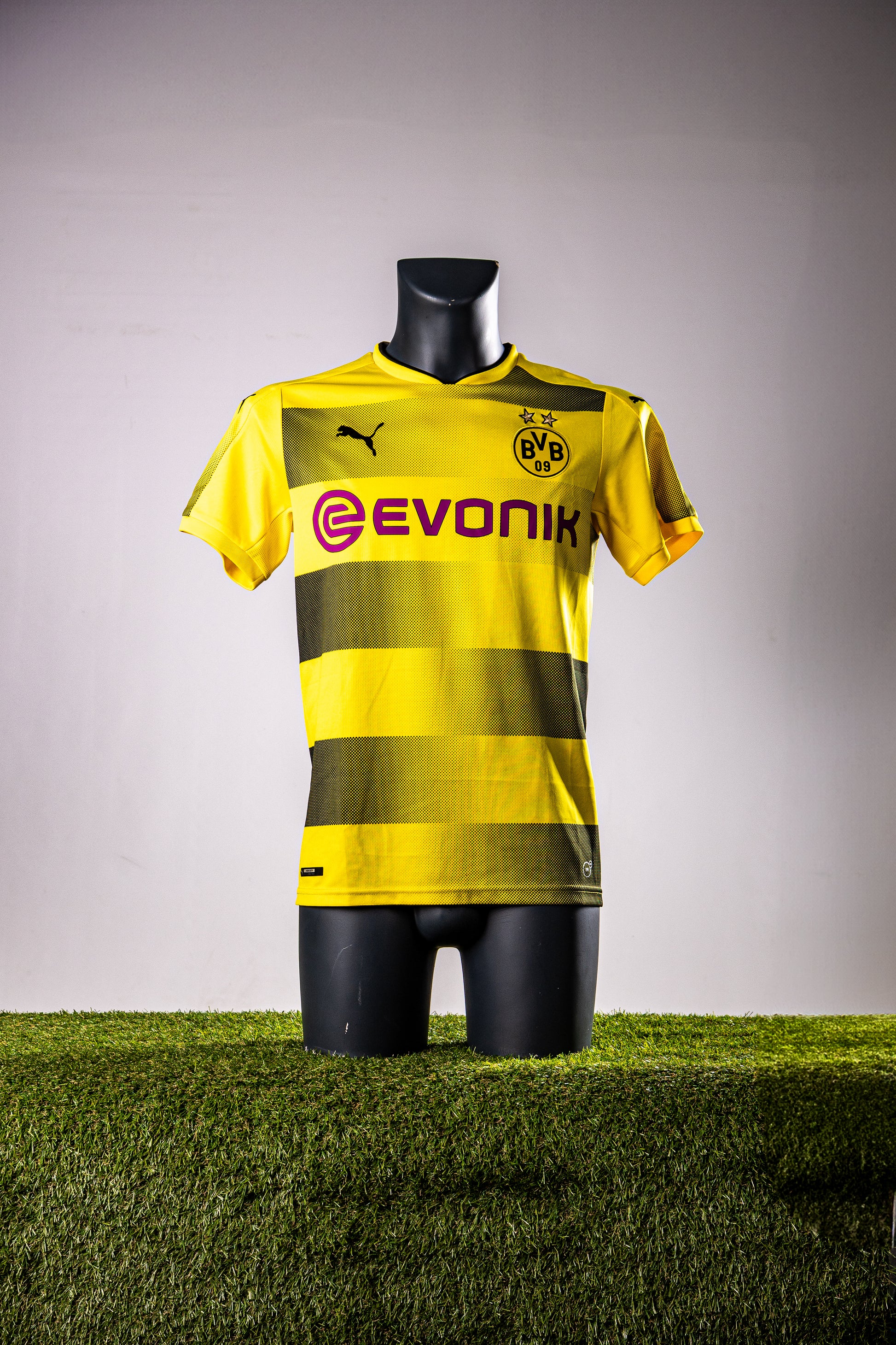 Dortmund 2017/2018 home - Aubameyang (S)