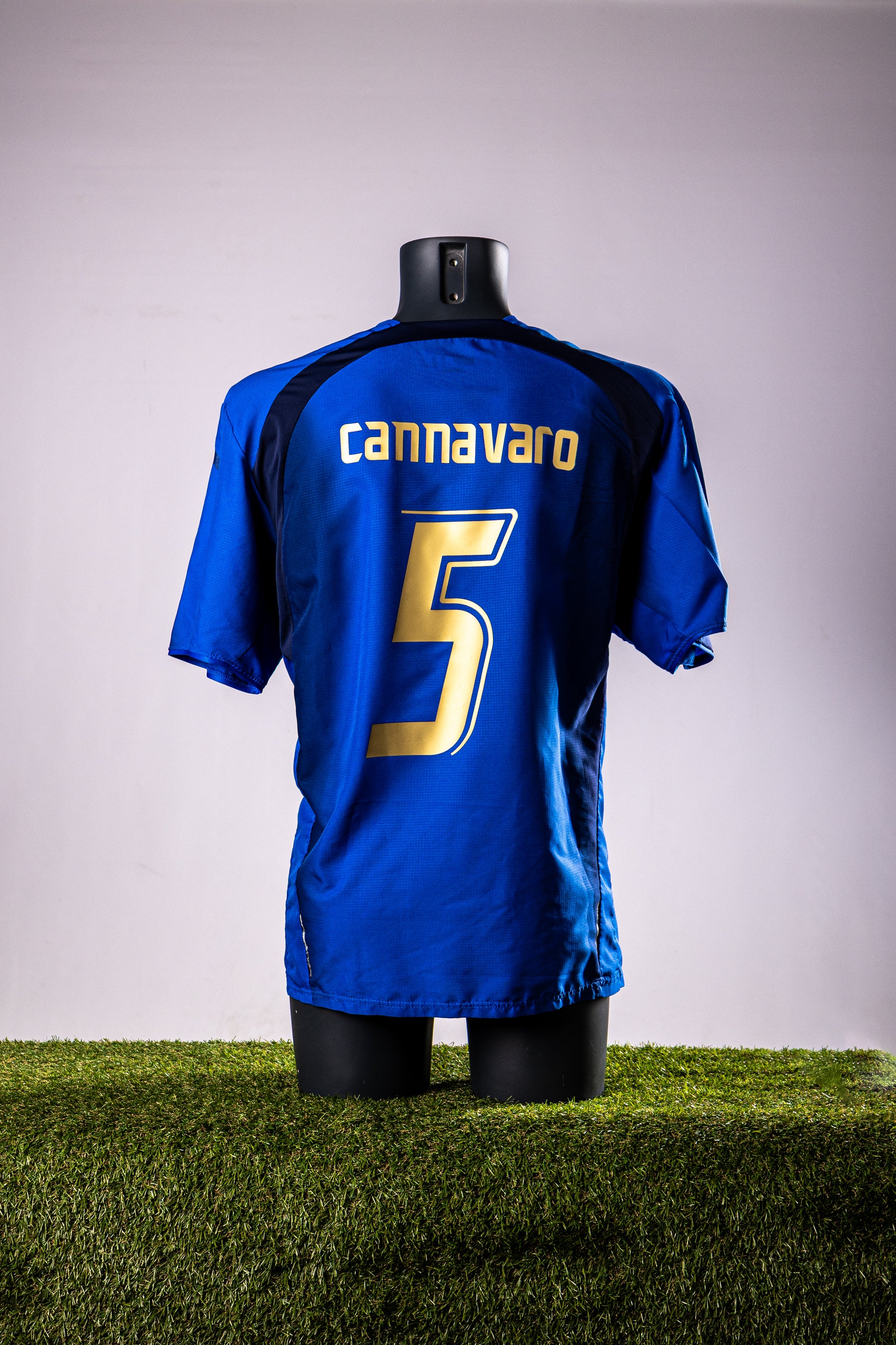 Italy 2006/2007 home - Cannavaro (XL)