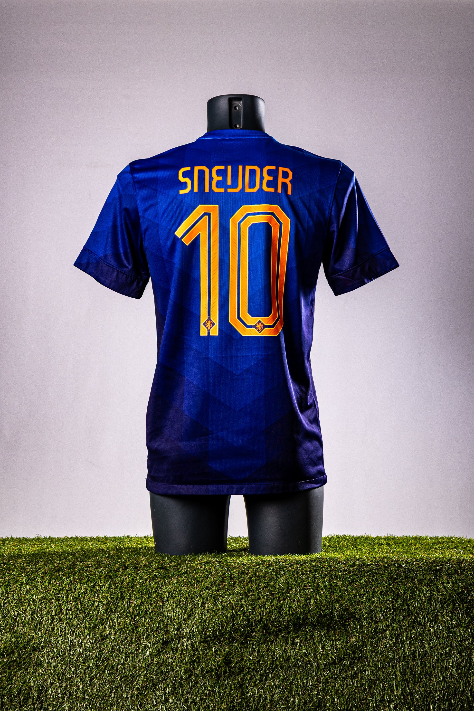 Holland 2014/2015 away - Sneijder (S)
