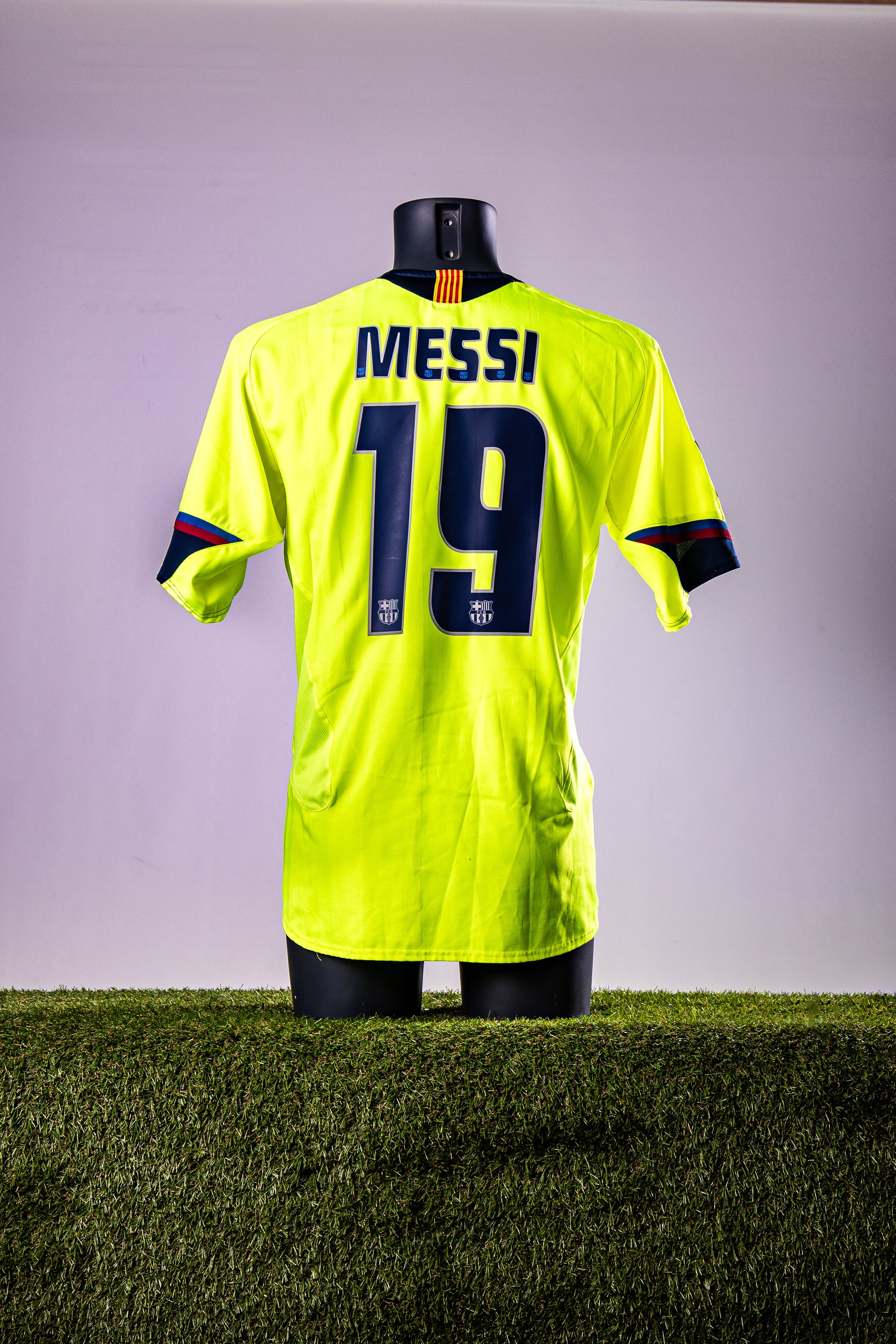Fc Barcelona 2005/2006 away - Messi (L)