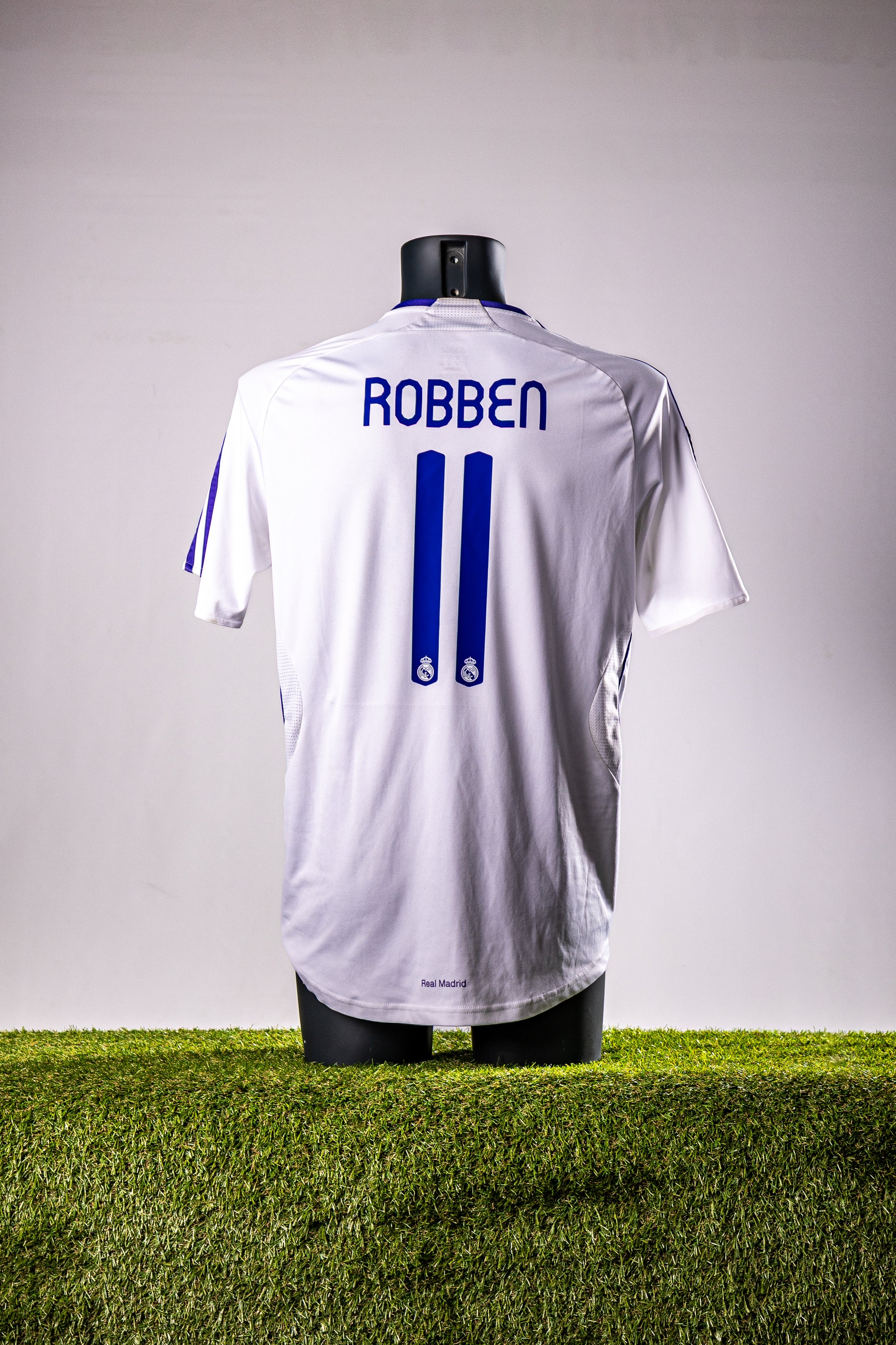 Real Madrid 2007/2008 home - Robben (M)