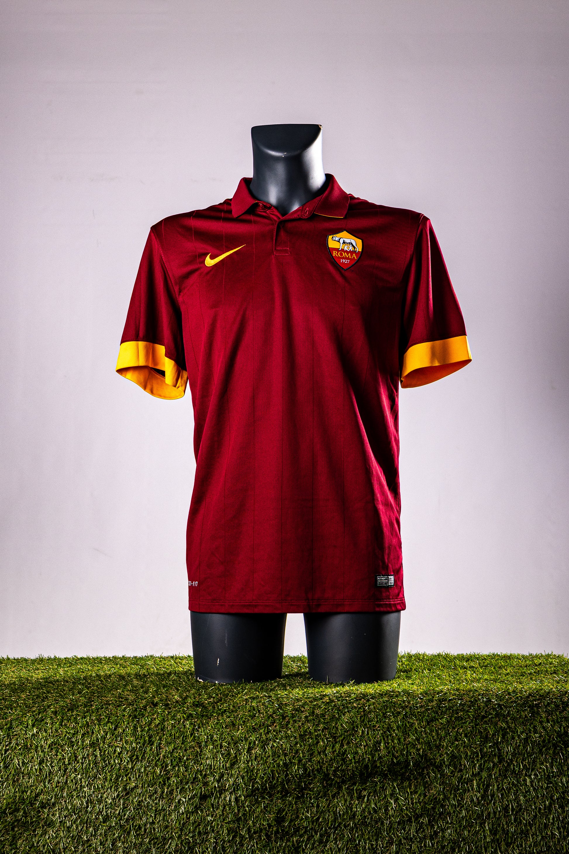 As Roma 2014-2015 home - Totti (L)