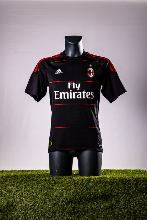 Ac Milan 2010/2011 third - Ronaldinho (S)